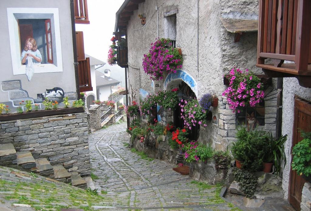 Gasthaus Maison La Taupiniere Pinerolo Exterior foto